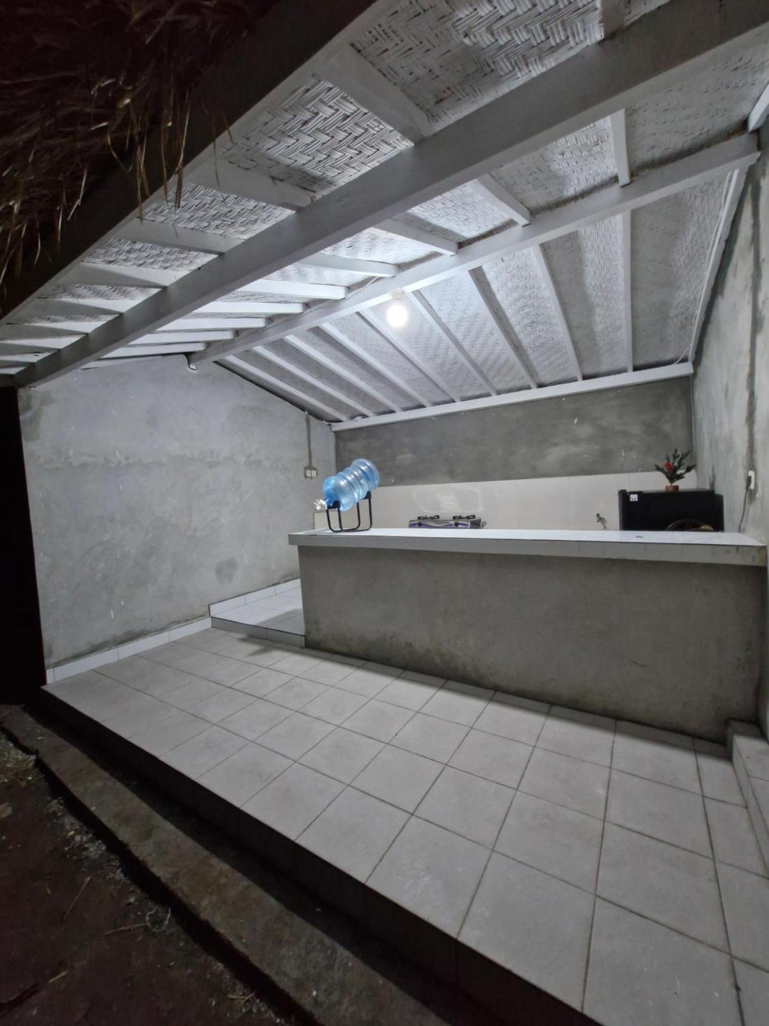 Batununggul The Layar Homestay מראה חיצוני תמונה